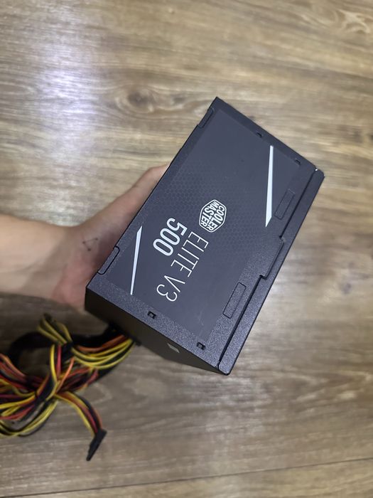Блок питания Cooler Master Elite V3 500