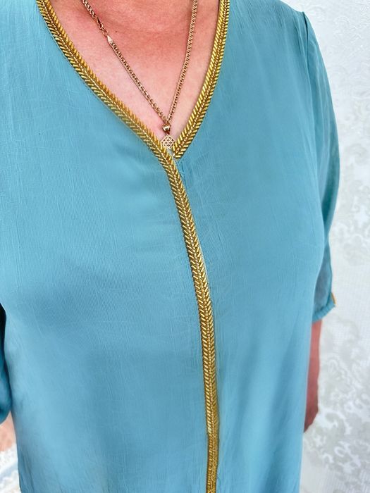 Продаються платья