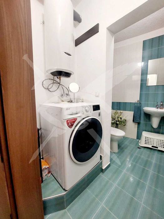 Дава се под наем Тристаен апартамент в София, Витоша - 130 кв.м за 1146.99 € - Снимка #15