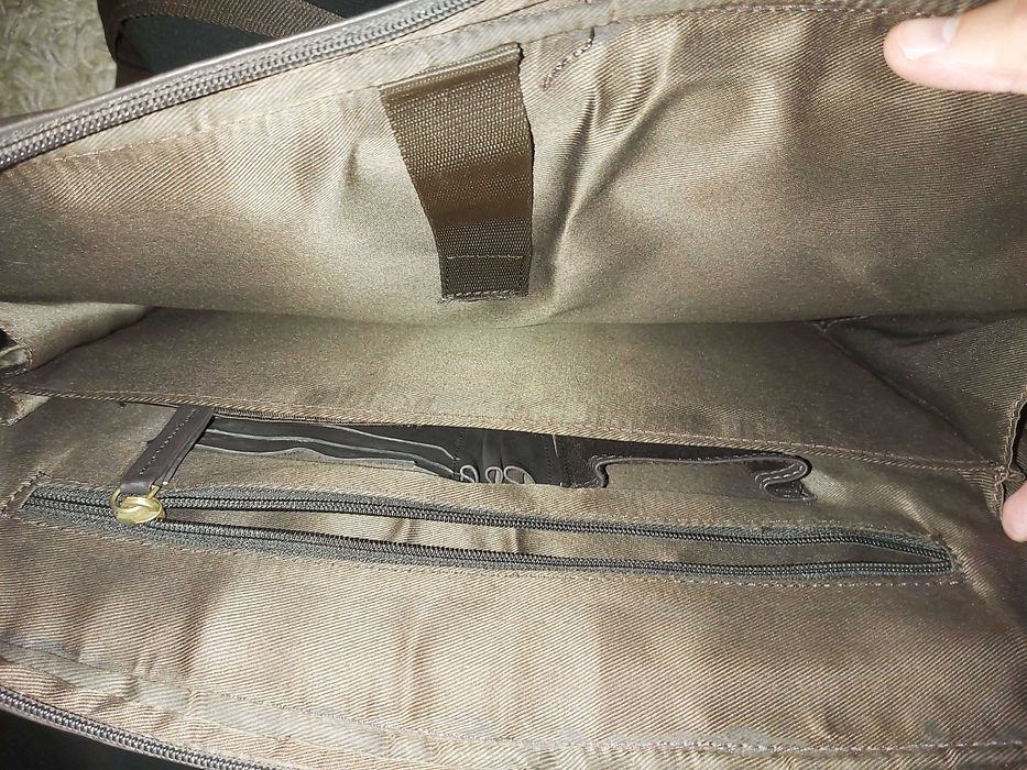 Geanta maro inchis pentru barbati din piele naturala – Pellearts