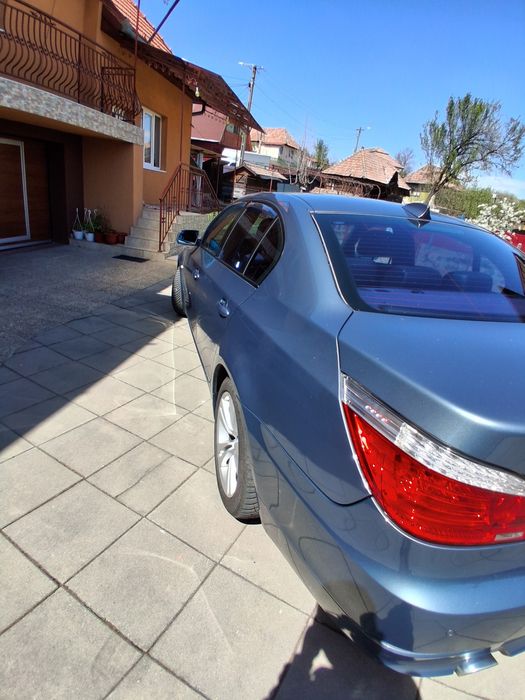 Bmw seria5 albastru