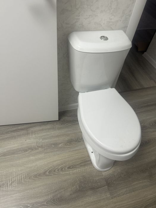 Унитаз в комплекте