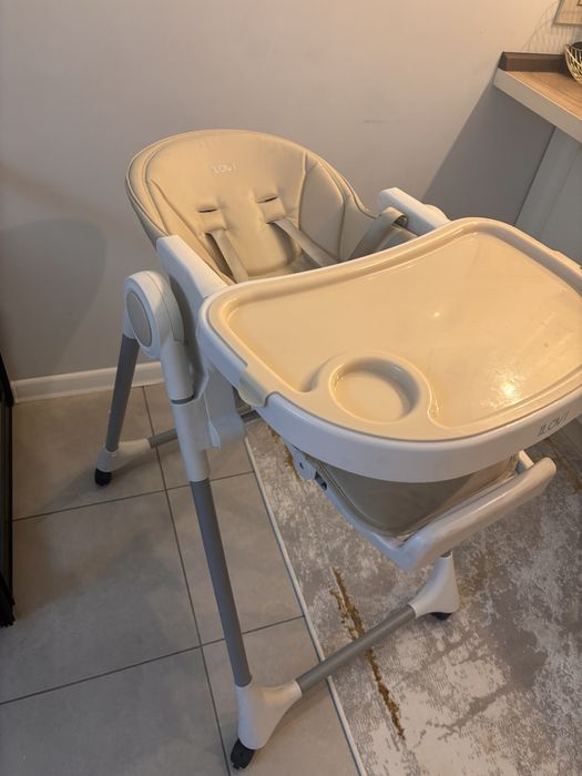 Продам стульчик для кормления
