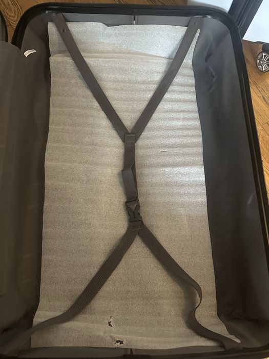 Чемоданы world traveler  L , M size