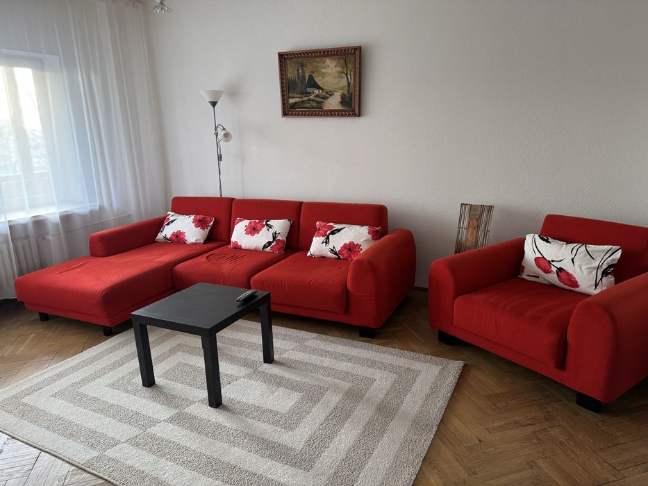 Inchiriez apartament 3 camere zona 1 Mai Facultatea de Medicina