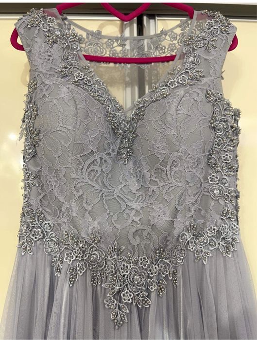 Rochii ocazie impecabile !