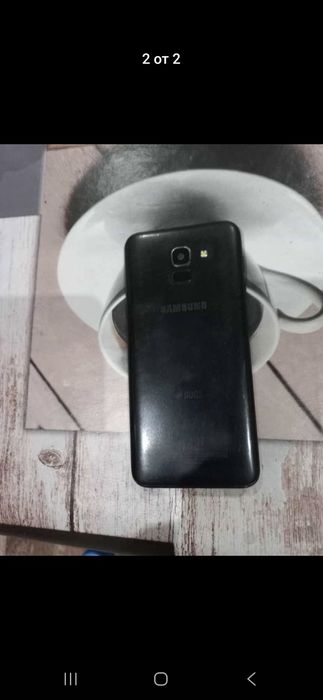 Продавам телефон samsung galaxy j6