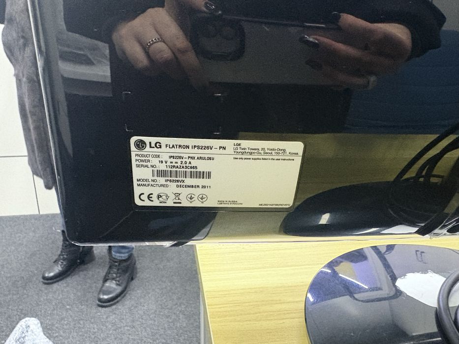 Продам мониторы, дешево!