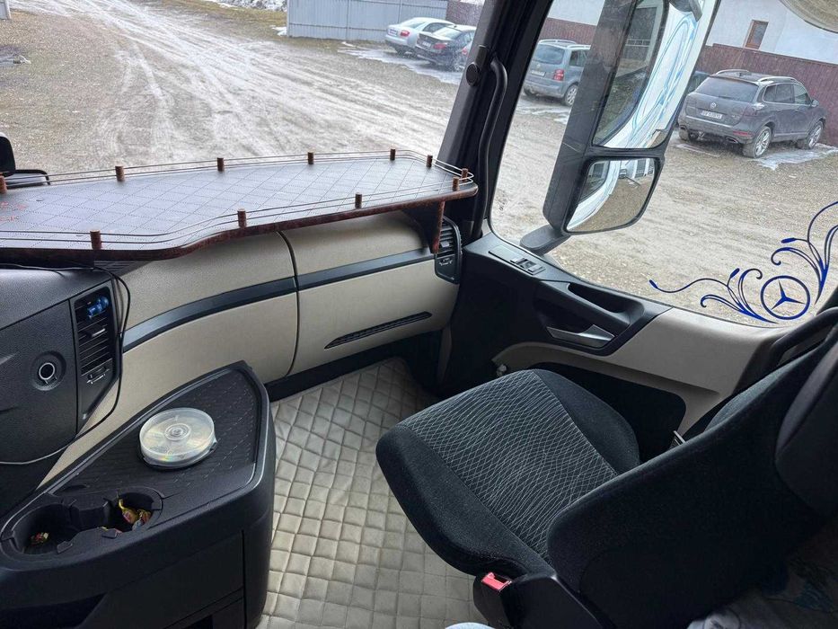 Vand Mercedes-Benz Actros 1845