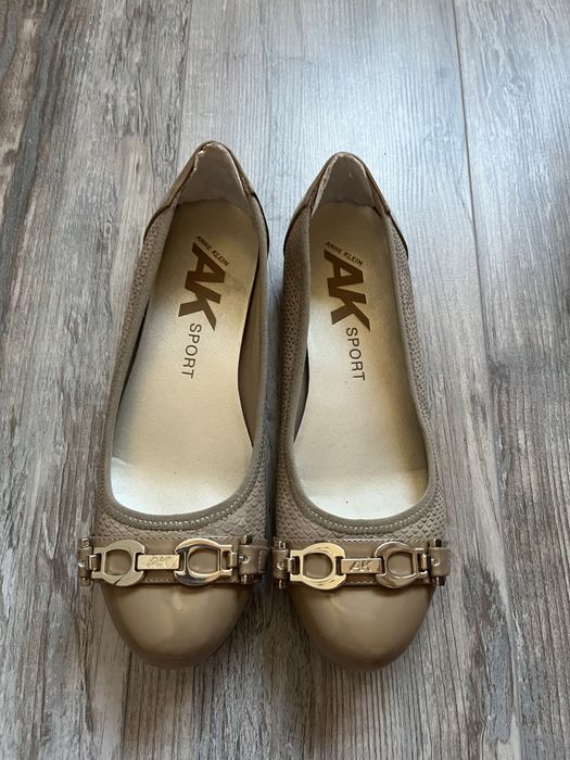 Дамски обувки