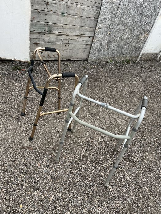 Инвалидные ходунки