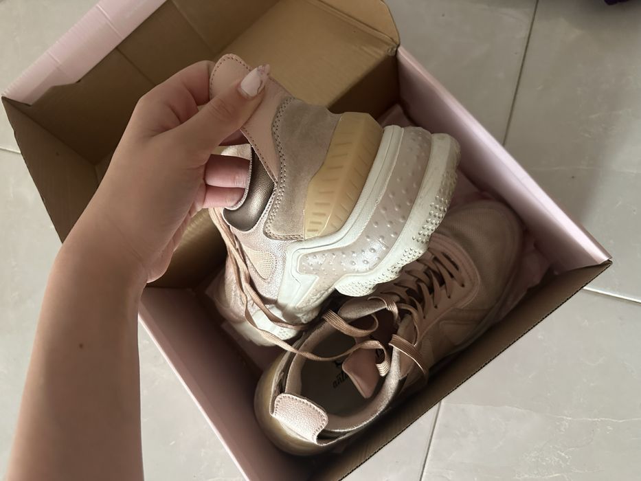 Маратонки runners