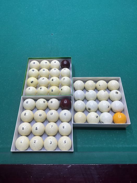 Бильярдные шары арамит