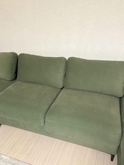 Продам диван состояние нового