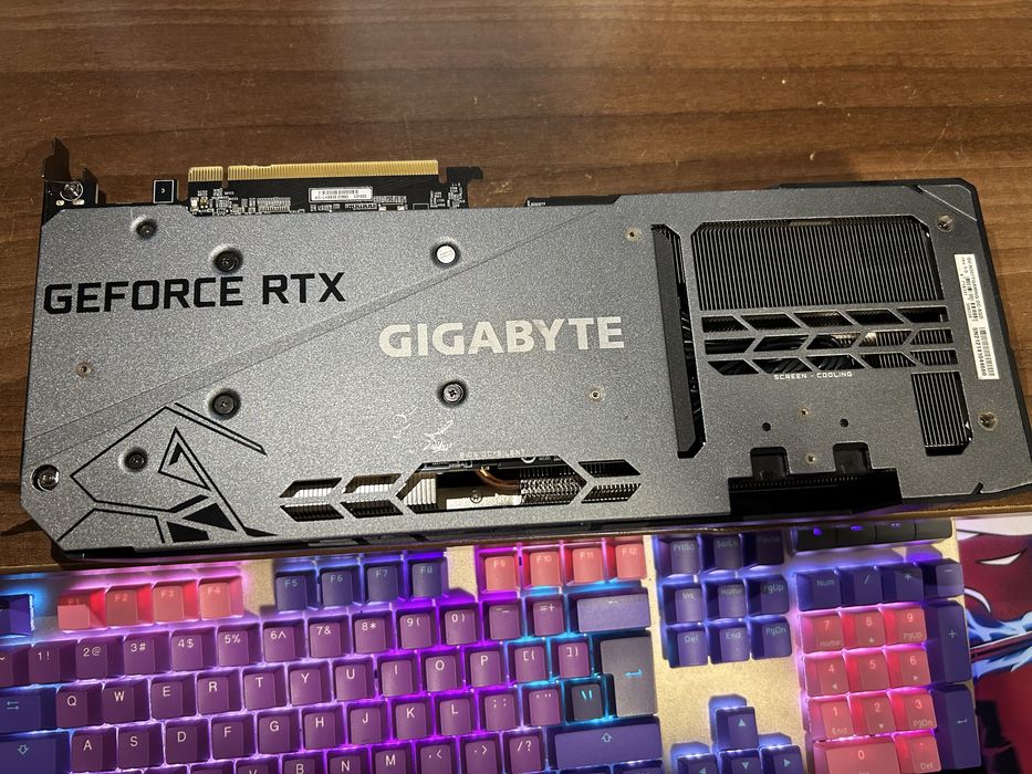 Placa video Nvidia Gigabyte Geforce RTX 3070Ti Windforce OC 8GB GDDR6X