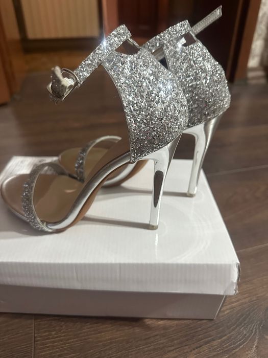 Дамски елегантни обувки