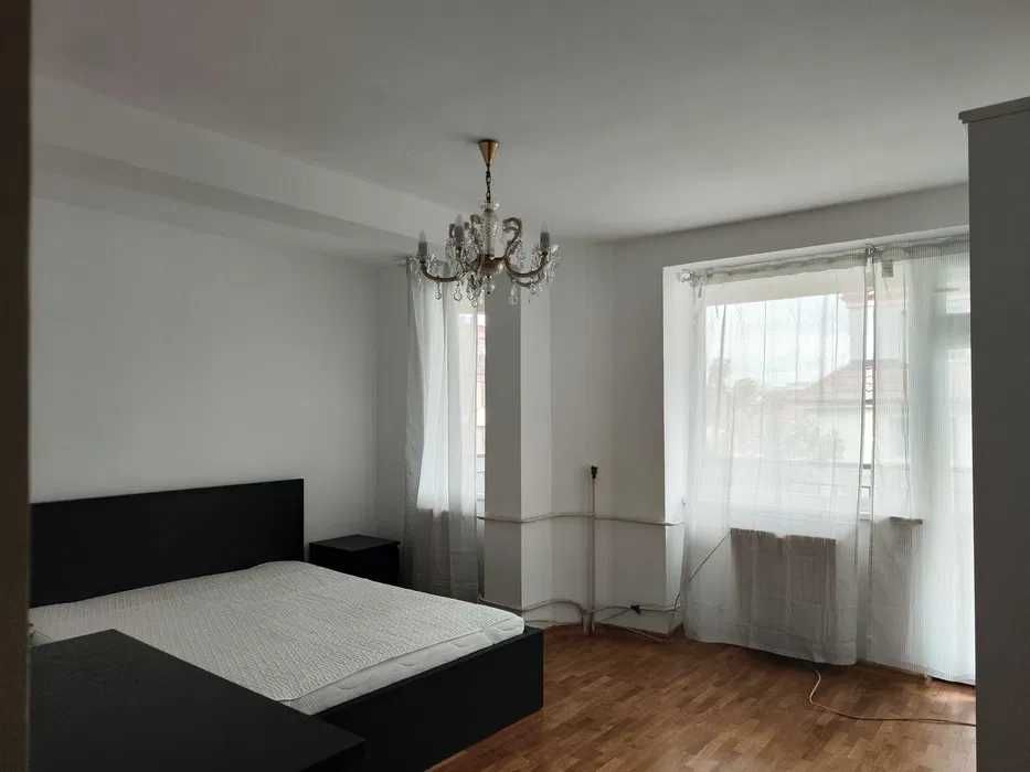 Дава се под наем Тристаен апартамент в София, Зона Б-18 - 123 кв.м за 700 € - Снимка #9