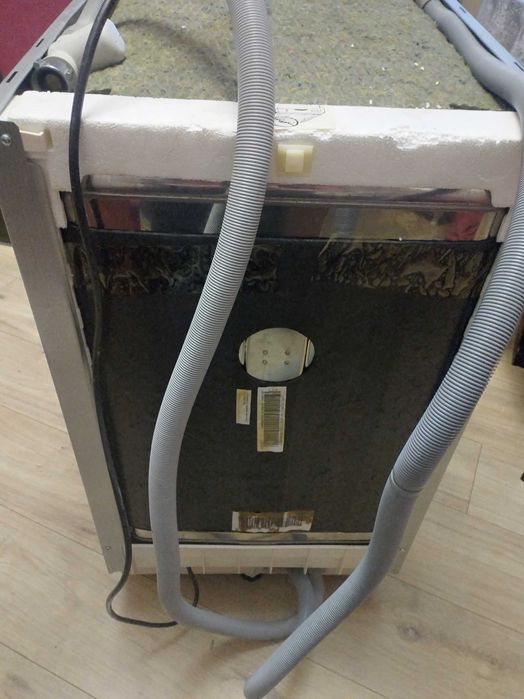 Съдомиална за вграждане Whirlpool, 10 комплекта