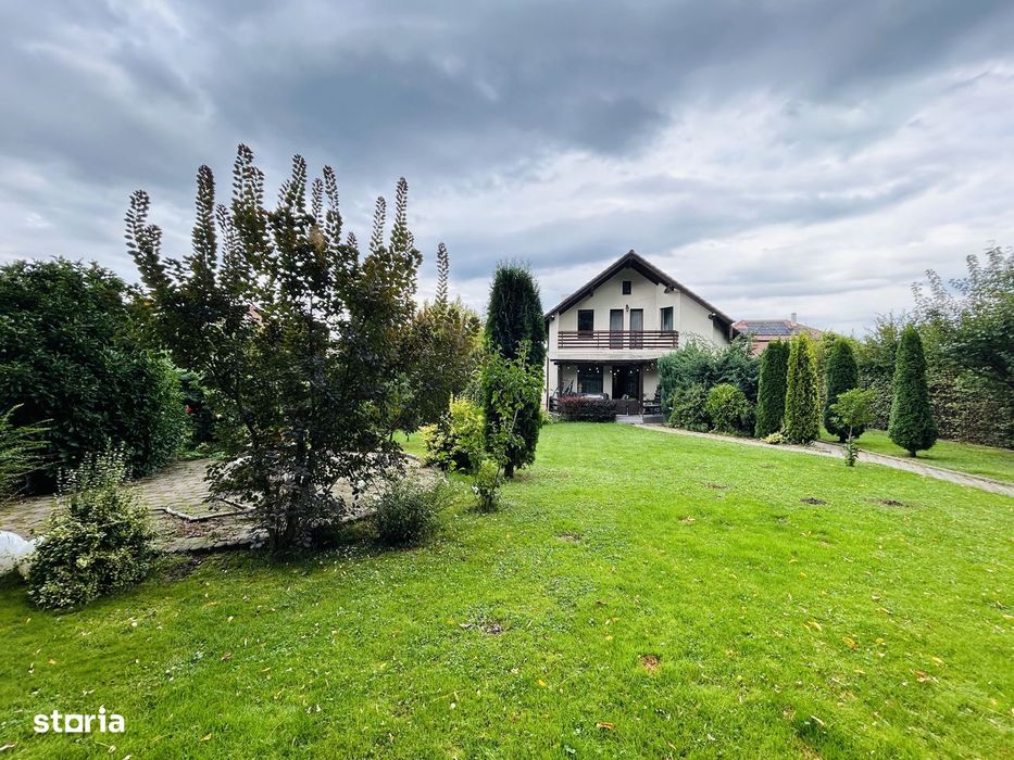 Casă INDIVIDUALĂ cu TEREN 1750 mp lângă Pădurea Dumbrava