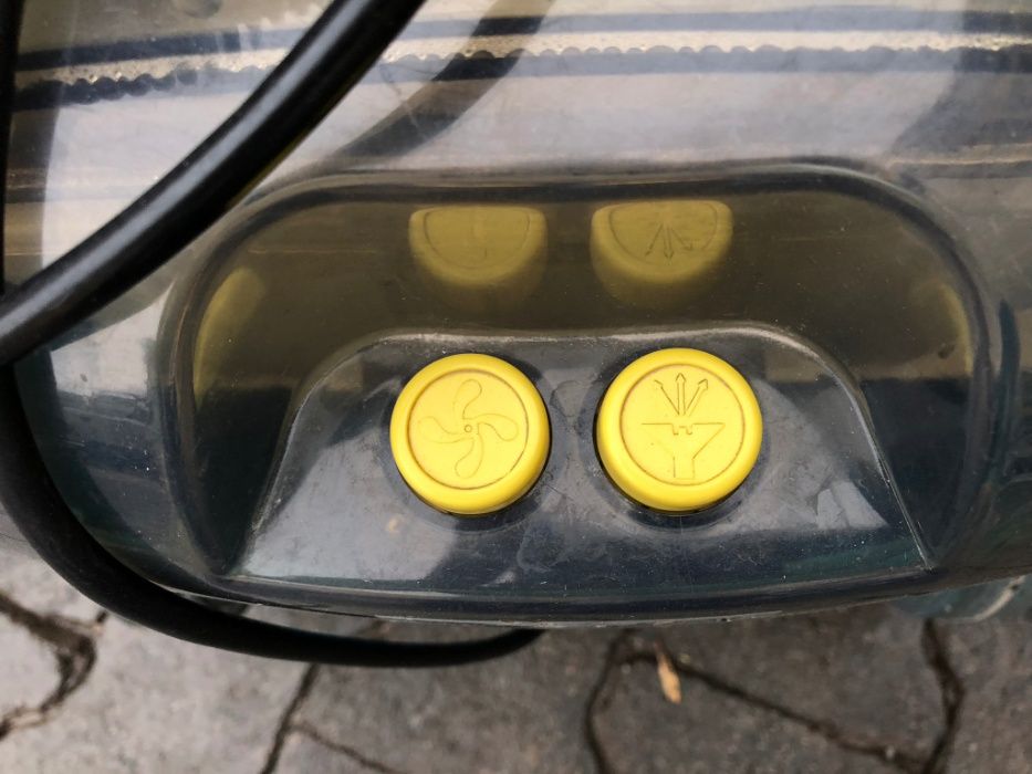 Екстрактор за килими и дамаски под НАЕМ от Рентекс София