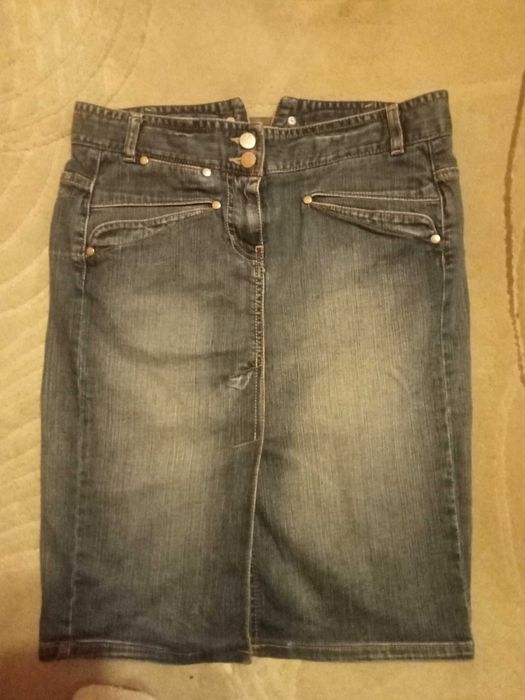 Rochite deosebite, office sau ocazie, fusta jeans