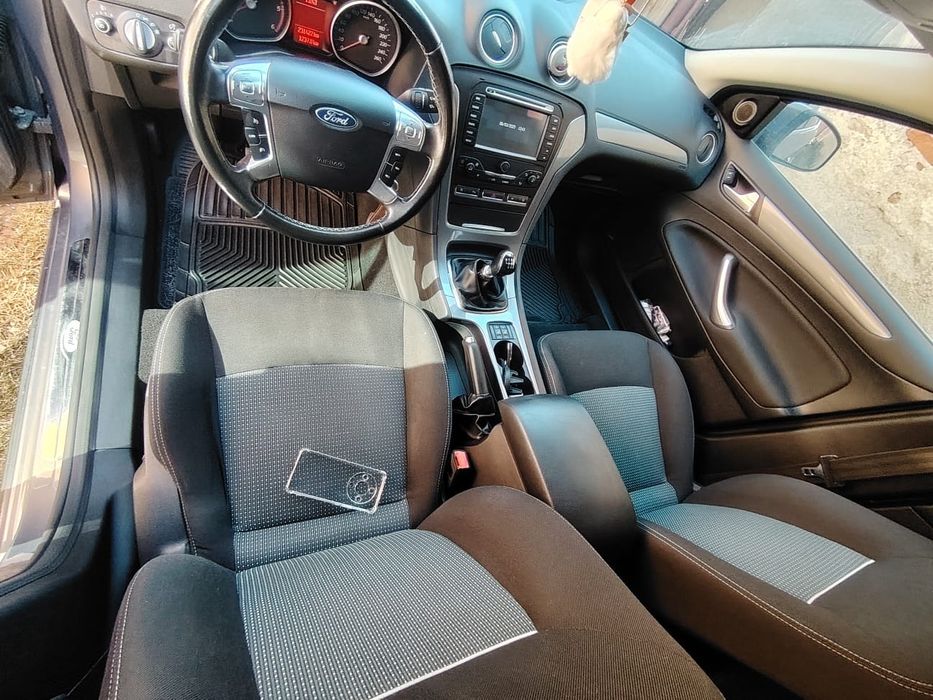 Ford Mondeo Titanium