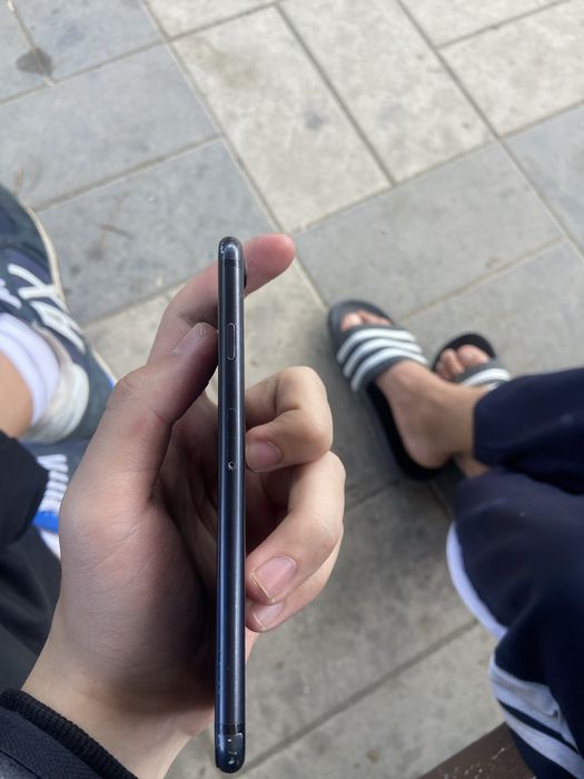Iphone 7 продаю