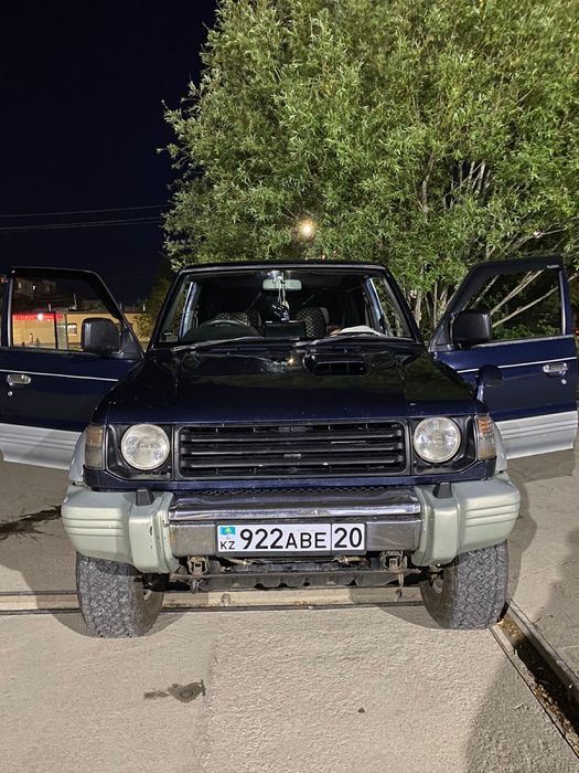 Продам Мицубиши  Паджеро  2