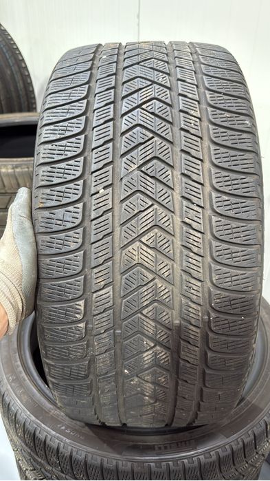 Anvelope de iarna 285/35 R22