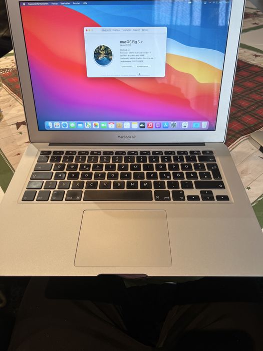 Vand Macbook Air 2013