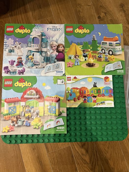 Lego duplo 4 набора, столик и пластина