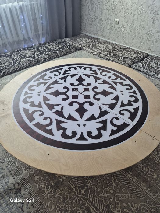 Продам круглый жерстол