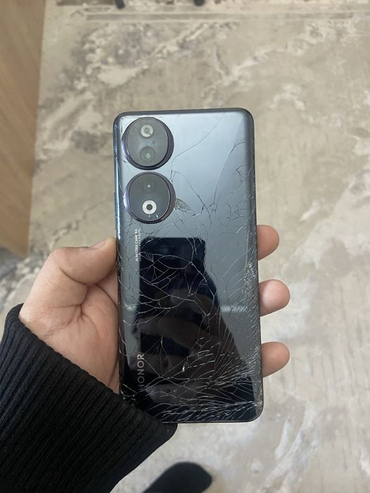 Honor 90 256гб без коробки