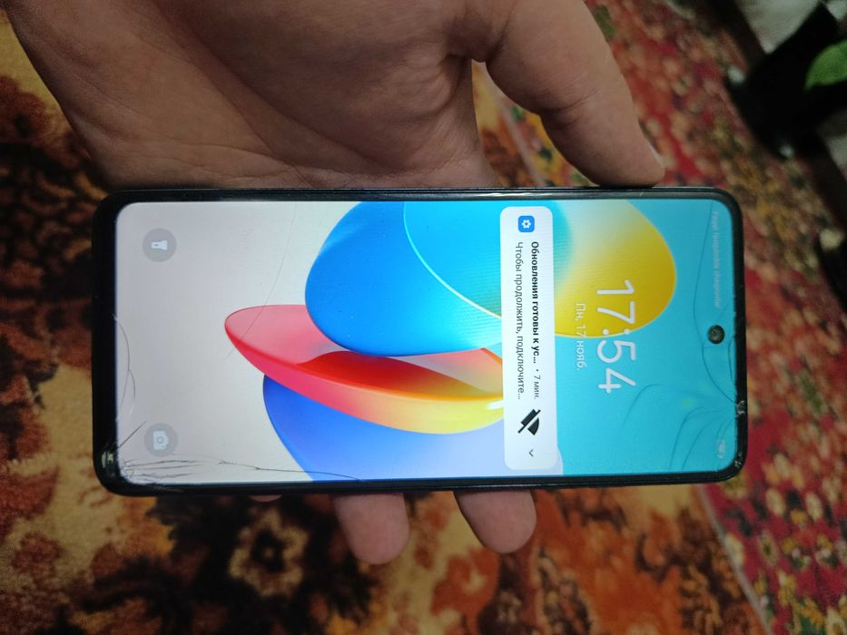 Tecno spark 20 arzon