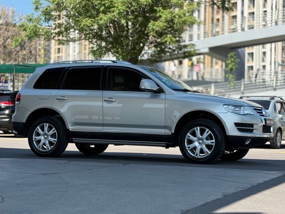 Продаю Touareg 2008