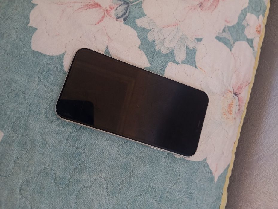 iPhone 11 128гб.
