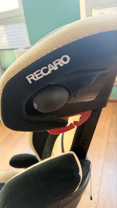 Детско столче за кола Recaro Monza Seatfix (15-36 кг) с ISOFIX