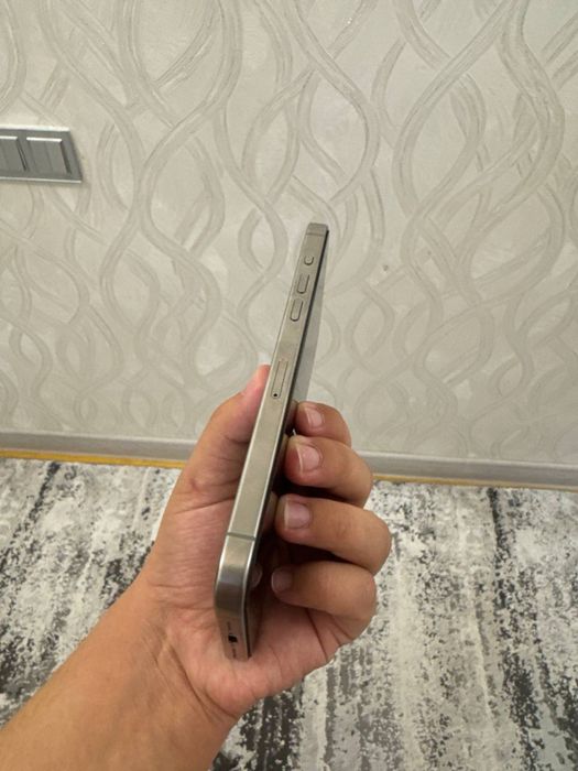 Продам iphone 15 pro max 256 гб
