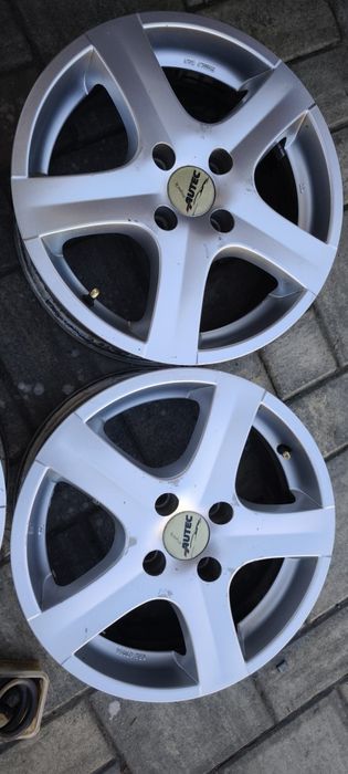 Jante aliaj Logan Sandero clio Megane scenic Opel Corsa astra