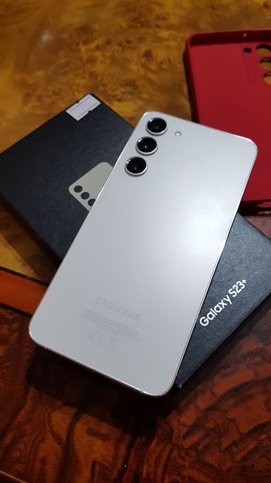 Samsung s23 pulus  8/256 vetnam