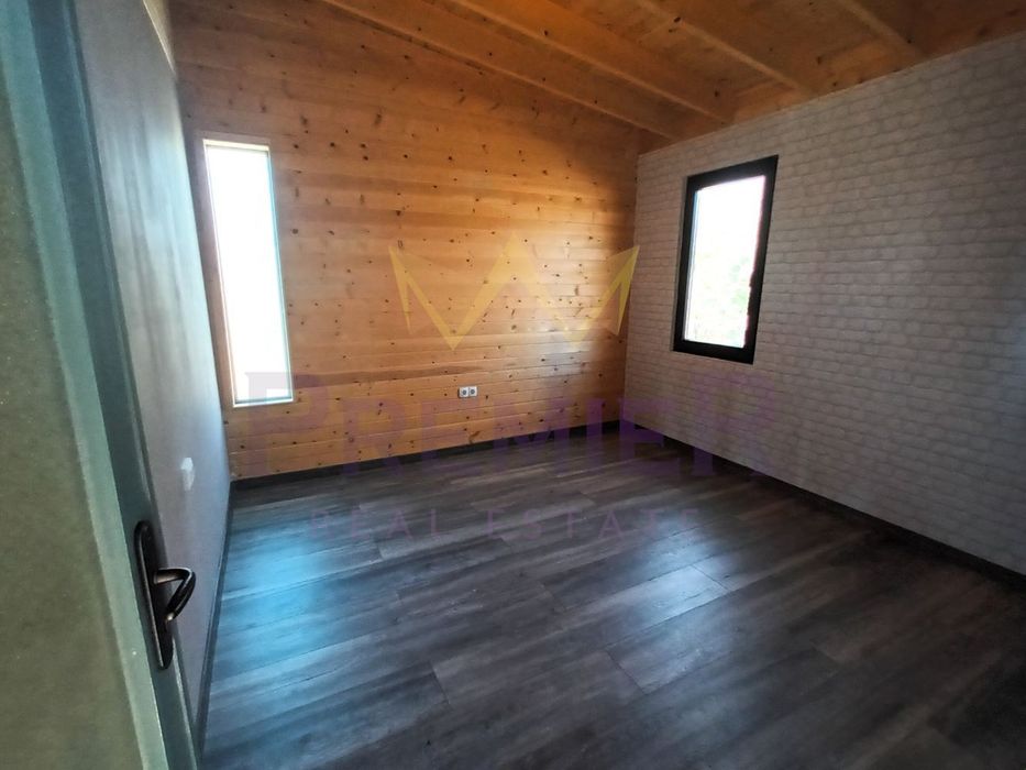 Къща в Варна, област-с.Тутраканци площ 70 кв.м