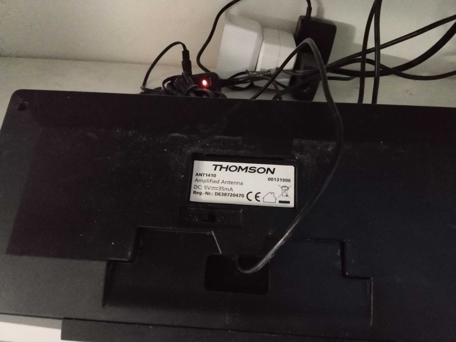 оригинална дигитална антена за ефирна цифрова телевизия на Thomson-страхотна