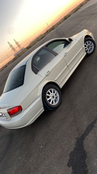 Hyundai sonata EF 2004 2L