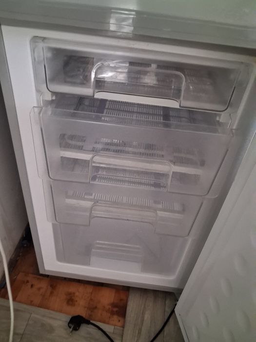 Продаётся холодильник