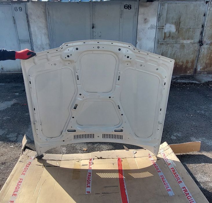 Капот Bmw e 36 купэ кабриолет