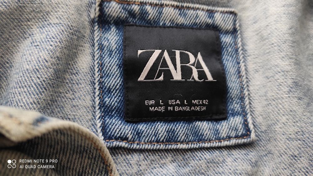 Продавам модерно дънкено яке/горнище Зара