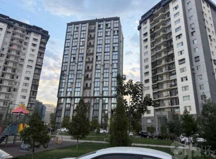 Продажа  Махтумкули  ЖК Besh Chinor
