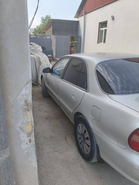 Hyundai sanata 3 1996