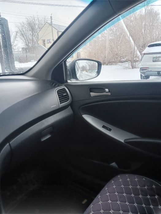 Продам машину Hyundai