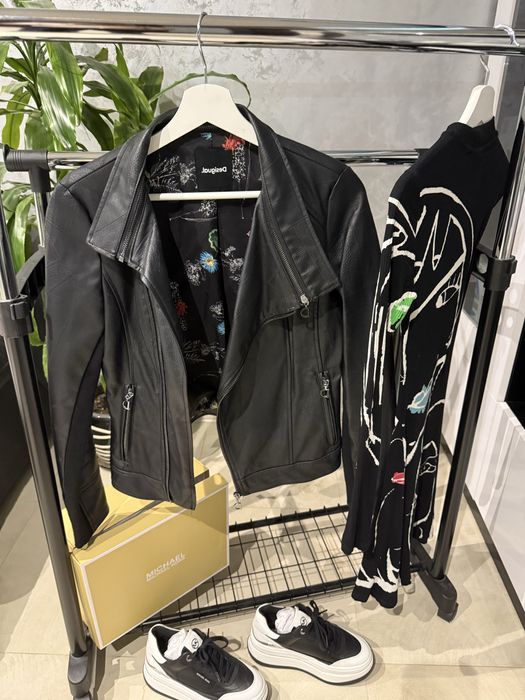 Кожено яке Desigual